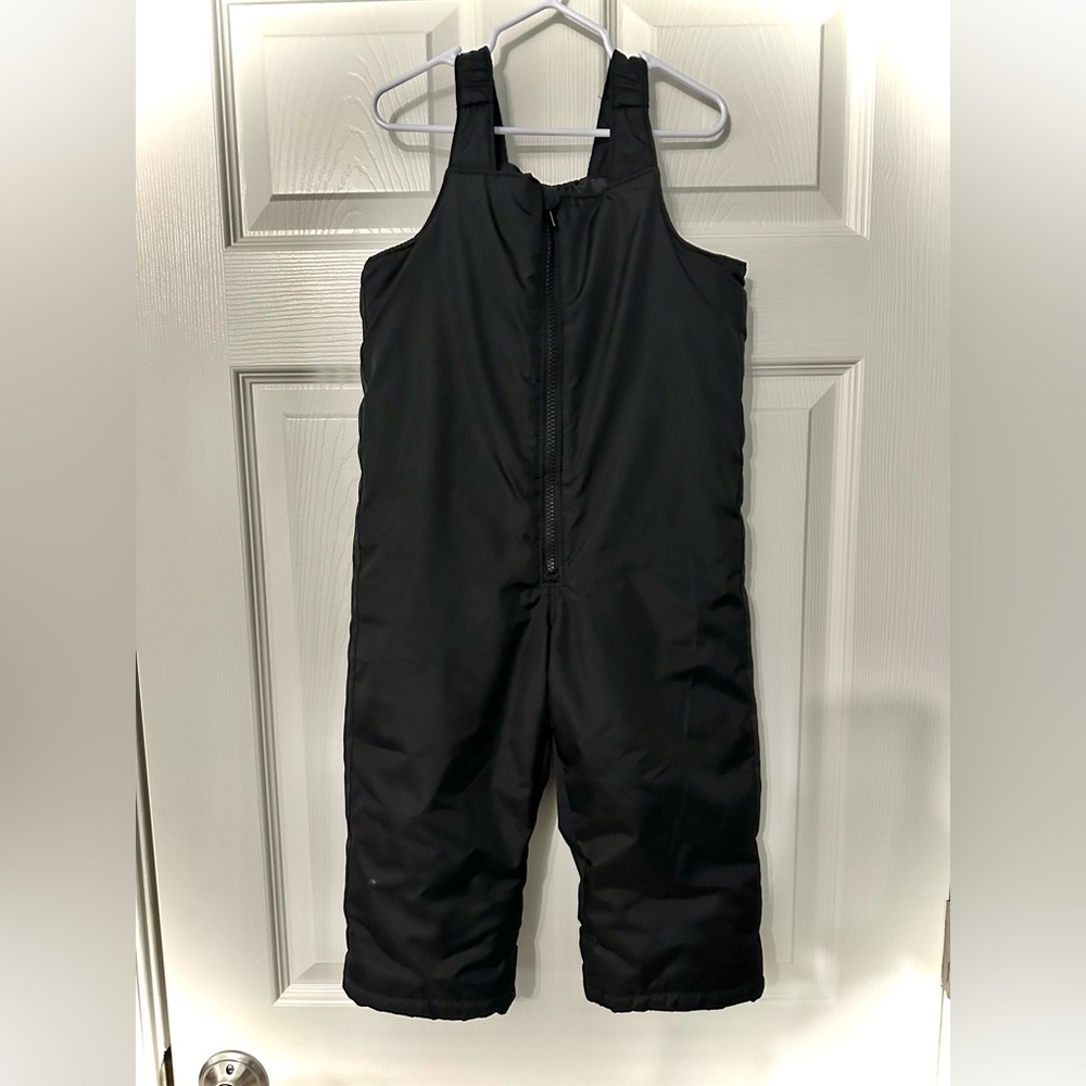 Toddler 3T Black Snow Bib
